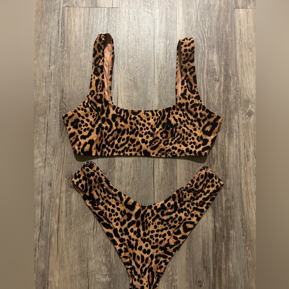 Billabong Leopard Print Scoop Bikini Top & High Cut Bottoms - Brown & Black